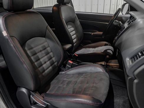 Used 2018 Mitsubishi Outlander Sport SE image 21