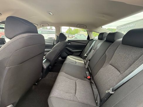 Used 2023 Honda Accord LX image 19