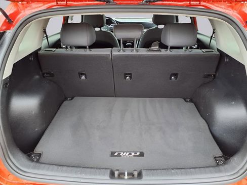 Used 2022 Kia Niro LXS image 16