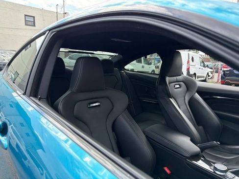 Used 2019 BMW M4 Coupe w/ Competition Package RWD image 10
