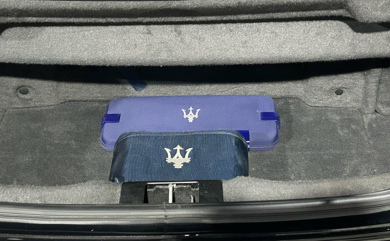 Used 2011 Maserati GranTurismo Convertible RWD image 28