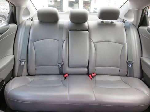 Used 2011 Hyundai Sonata GLS w/ Popular Equipment Pkg 2 FWD image 19