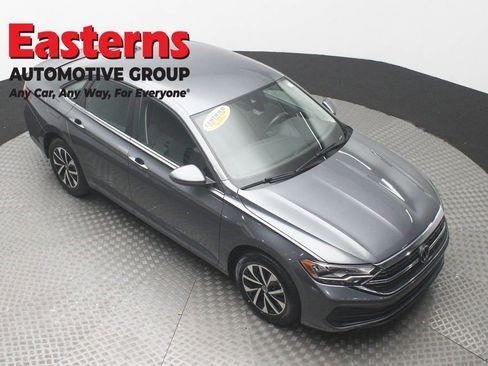 Used 2024 Volkswagen Jetta S FWD image 3