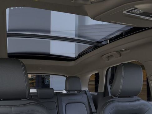 New 2026 Lincoln Corsair Reserve image 24