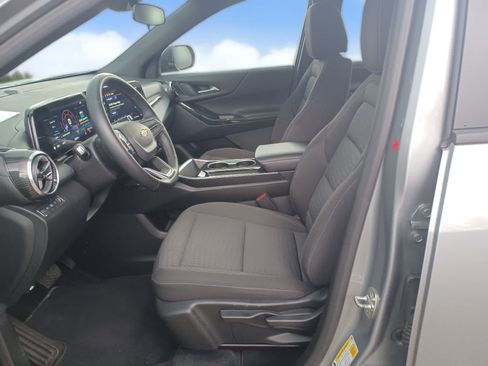 Used 2025 Chevrolet Equinox LT AWD/4WD image 8