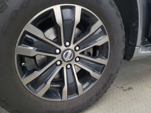 Used 2018 Nissan Armada Platinum w/ Captain Seat Package image 31