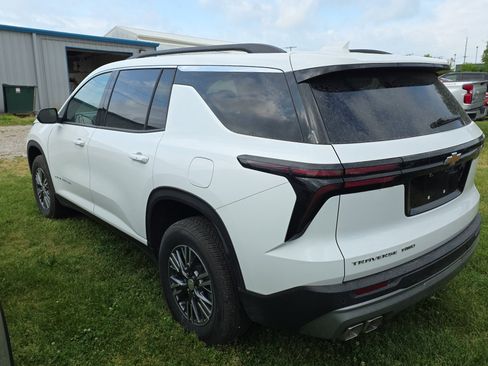 Used 2026 Chevrolet Traverse LT AWD/4WD image 4