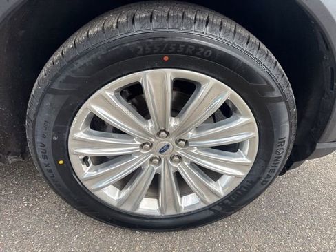 Certified 2023 Ford Explorer Limited w/ Limited Technology Package AWD/4WD image 13