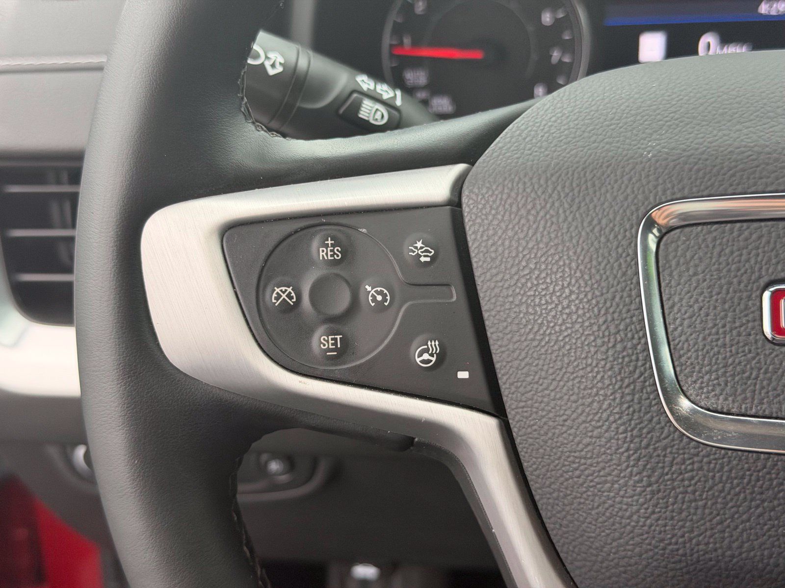 Used 2023 GMC Terrain SLT w/ Infotainment Package II FWD image 18