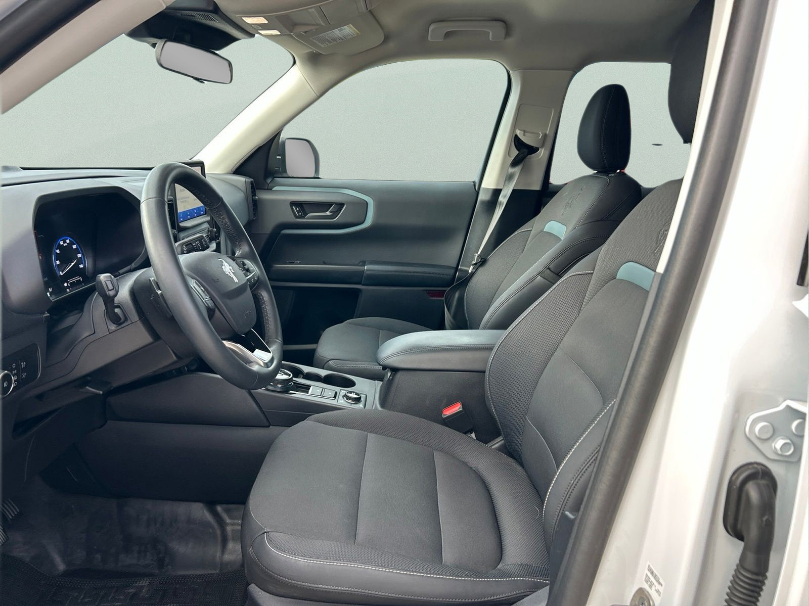 Used 2024 Ford Bronco Sport Badlands AWD/4WD image 9