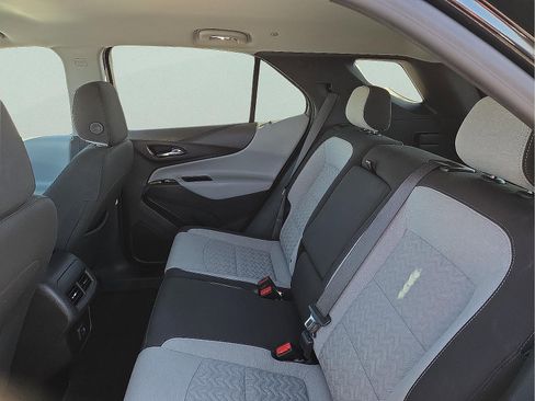 Certified 2024 Chevrolet Equinox LT image 10