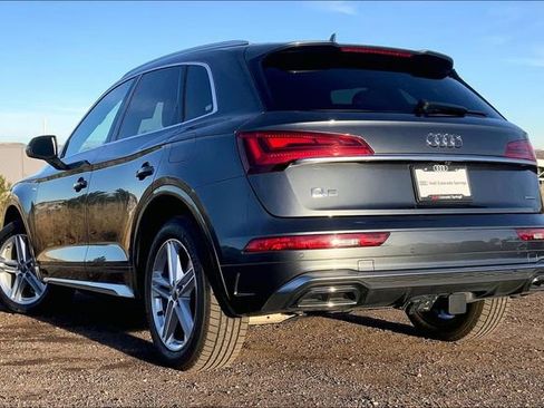 Used 2021 Audi Q5 e Premium Plus w/ Premium Plus Package image 11