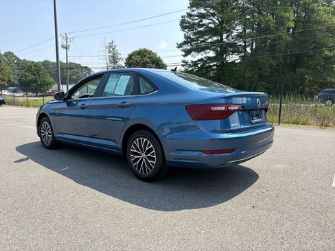 Used 2020 Volkswagen Jetta SE w/ SE Cold Weather Package FWD image 7