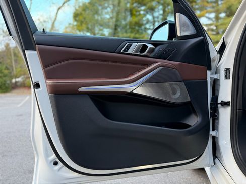 Used 2019 BMW X5 xDrive50i image 37