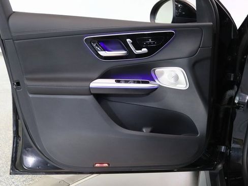 Used 2024 Mercedes-Benz GLC 43 AMG GLC 43 AMG image 18