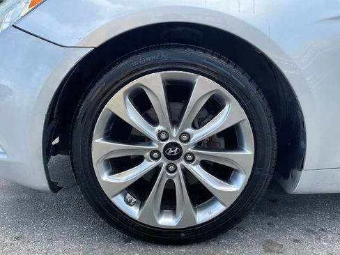 Used 2013 Hyundai Sonata SE image 12