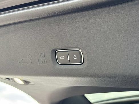 New 2026 Lincoln Navigator L Reserve AWD/4WD image 13