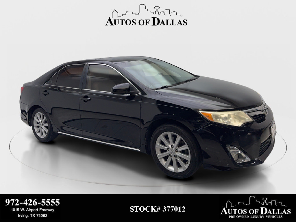 Used 2014 Toyota Camry XLE w/ Convenience Package FWD image 1