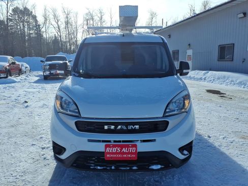 Used 2022 RAM ProMaster City Tradesman image 9