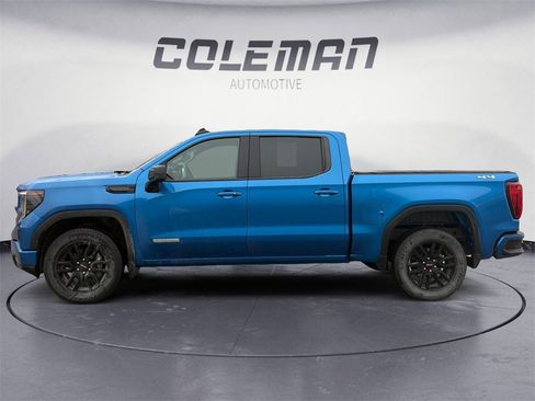 Used 2023 GMC Sierra 1500 Elevation image 2