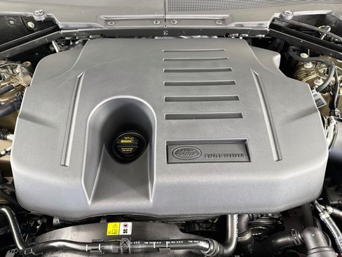 Used 2026 Land Rover Defender 110 X-Dynamic SE AWD/4WD image 26