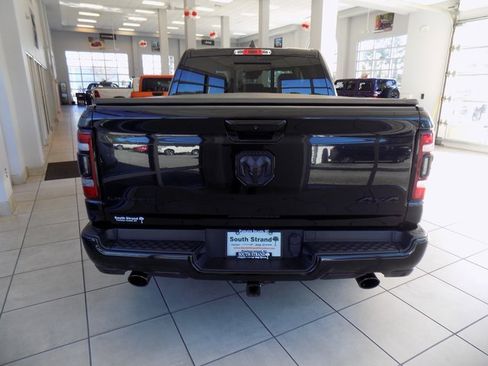 Certified 2022 RAM 1500 Limited w/ Night Edition image 6