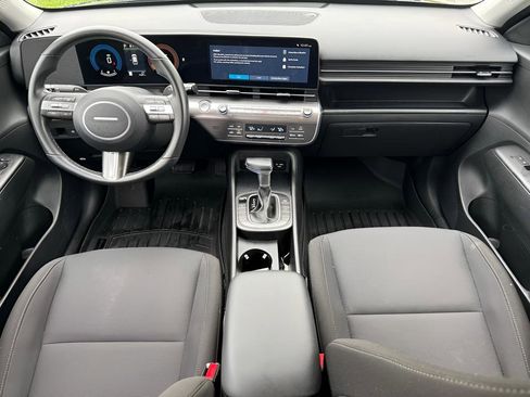 Used 2025 Hyundai Kona SEL AWD/4WD image 20