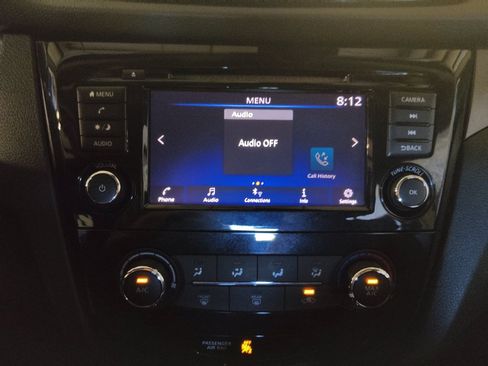 Used 2020 Nissan Rogue Sport S FWD image 25