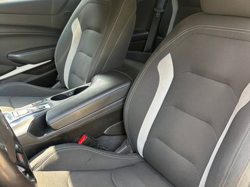 Used 2021 Chevrolet Camaro SS image 11