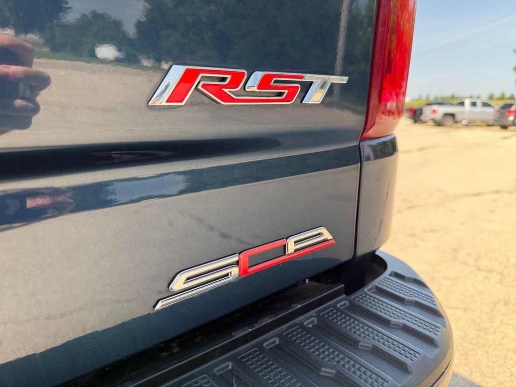 Used 2019 Chevrolet Silverado 1500 RST w/ All-Star Edition AWD/4WD image 40