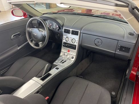 Used 2007 Chrysler Crossfire Convertible w/ Special Edition Group RWD image 49