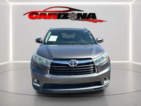 Used 2015 Toyota Highlander Limited AWD/4WD image 2