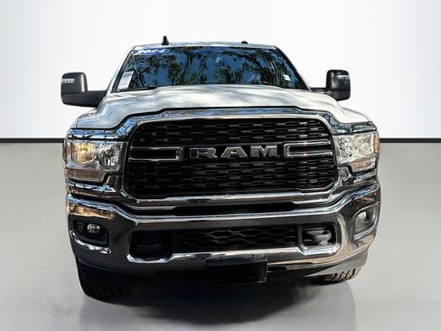 Used 2024 RAM 3500 Big Horn image 8