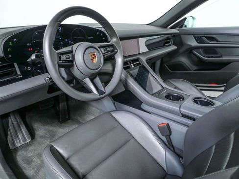 Certified 2022 Porsche Taycan 4S image 4