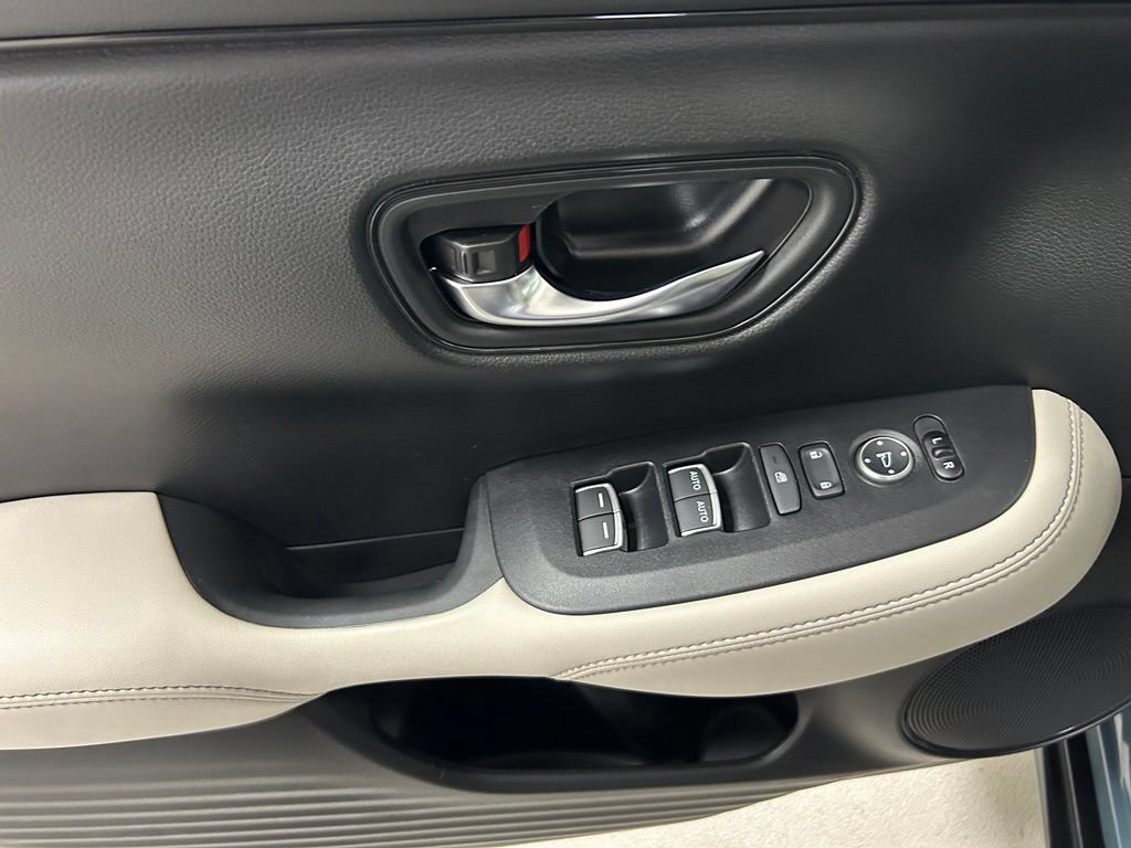 Used 2024 Honda HR-V EX-L image 17