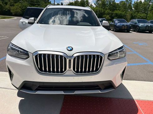 Used 2022 BMW X3 xDrive30i w/ Convenience Package AWD/4WD image 2