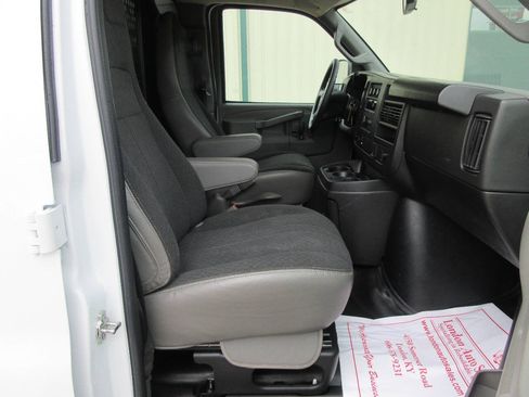 Used 2024 Chevrolet Express 2500 w/ Driver Convenience Package RWD image 14