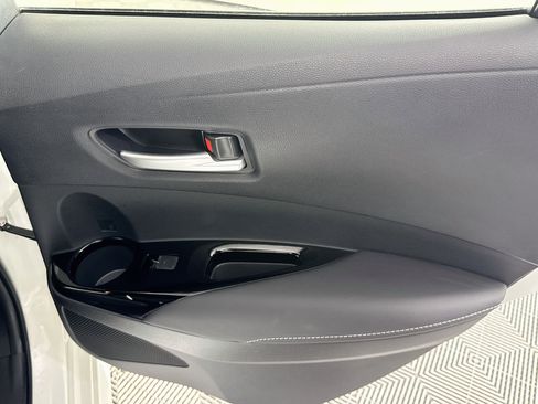 Used 2020 Toyota Corolla XSE FWD image 26