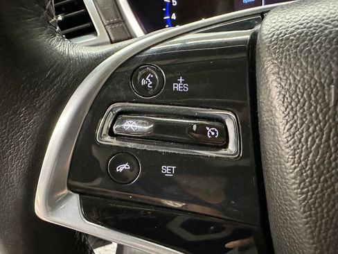 Used 2015 Cadillac SRX FWD image 13