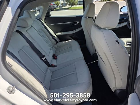 Used 2025 Hyundai Sonata SEL FWD image 14