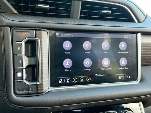 Used 2021 GMC Yukon XL Denali w/ Denali Premium Package AWD/4WD image 13