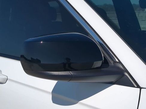 New 2026 Jeep Grand Cherokee Laredo image 12