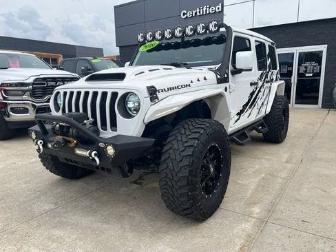 Used 2020 Jeep Wrangler Unlimited Rubicon w/ Uconnect 4C Nav & Sound Group AWD/4WD image 3