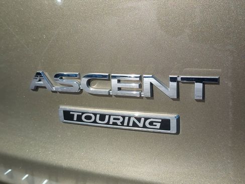 Used 2022 Subaru Ascent Touring w/ Popular Package #2A image 13