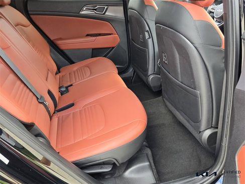 Certified 2023 Kia Sportage SX image 12