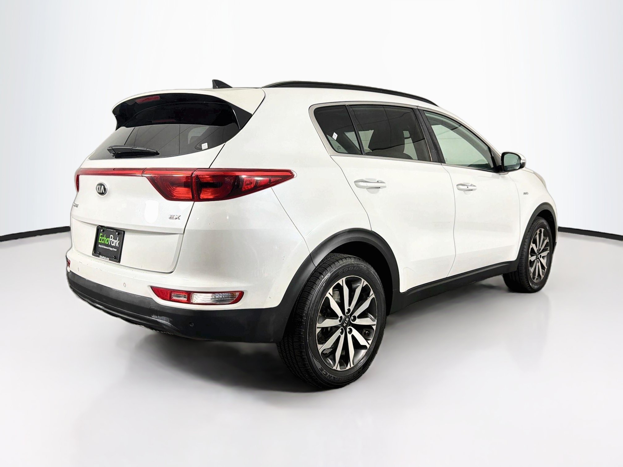 Used 2018 Kia Sportage EX w/ Option Group 040 AWD/4WD image 9