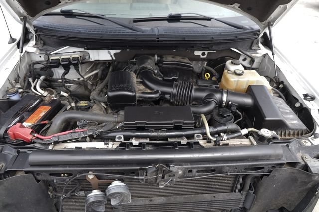 Used 2010 Ford F150 Lariat RWD image 23