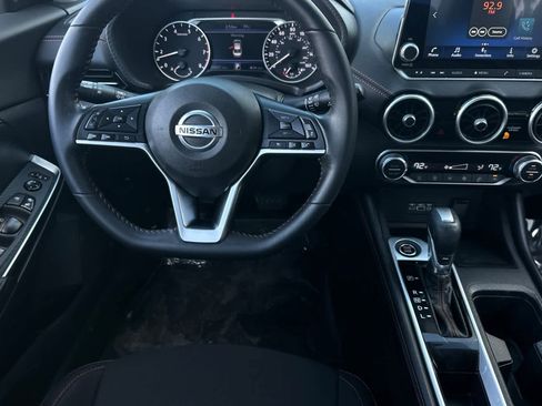 Used 2022 Nissan Sentra SR w/ Lighting Package image 15