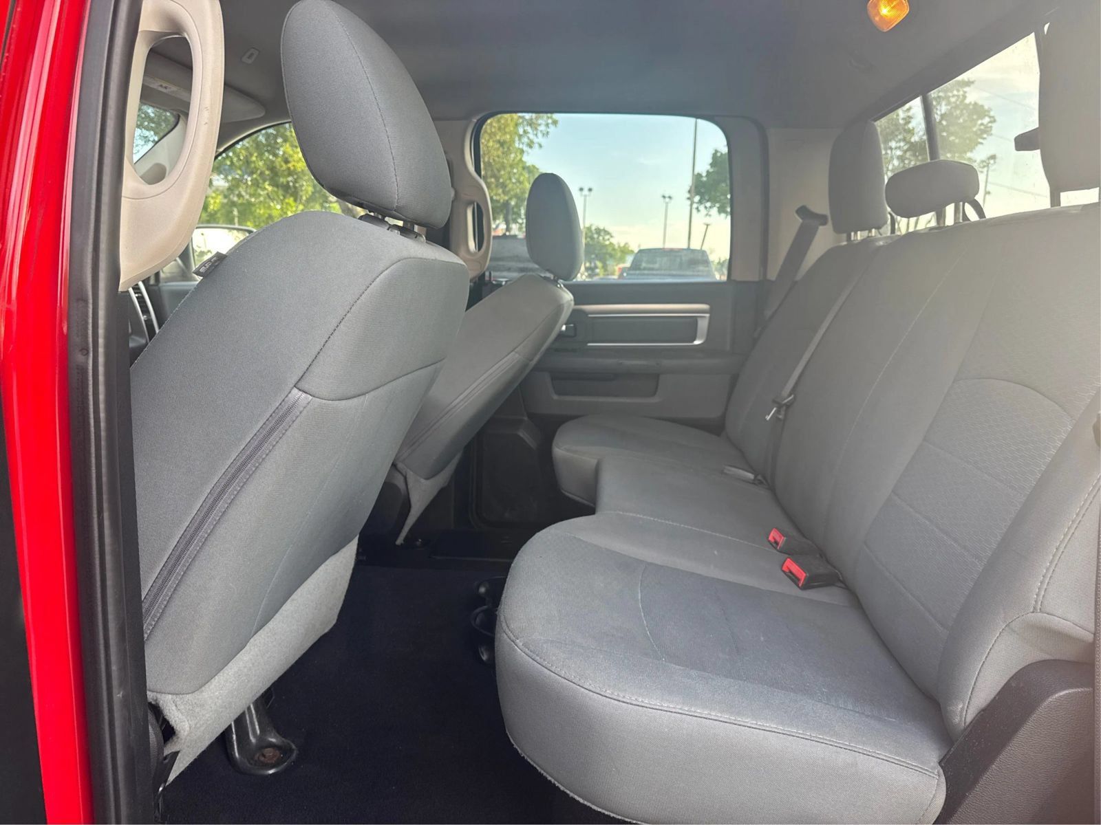 Used 2020 RAM 1500 Classic SLT RWD image 10