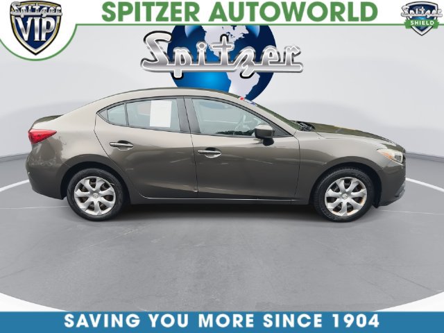 Used 2016 MAZDA MAZDA3 i Sport FWD image 10